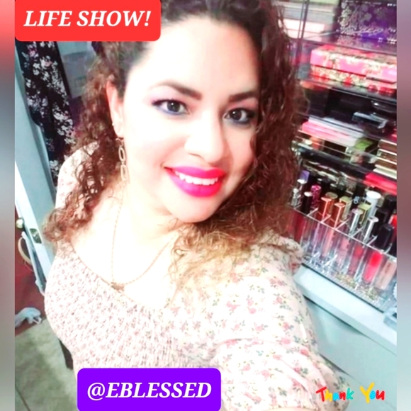 πIM LIVE!!! PLEASE LIKE AND SHAREπ - Picture 7 of 13